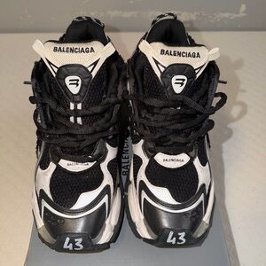 Balenciaga White Black Runner Sneakers